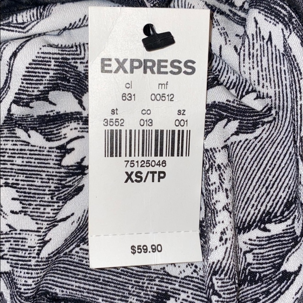 Express Top - Picture 3 of 3